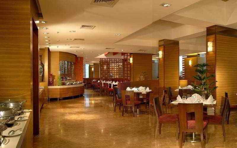Radisson Mumbai Goregaon Ngoại thất bức ảnh