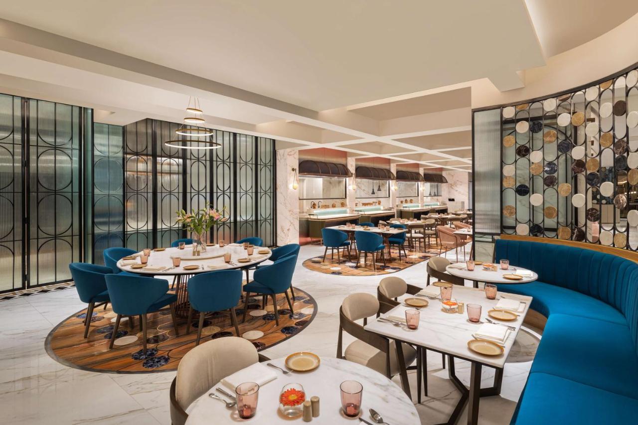 Radisson Mumbai Goregaon Ngoại thất bức ảnh