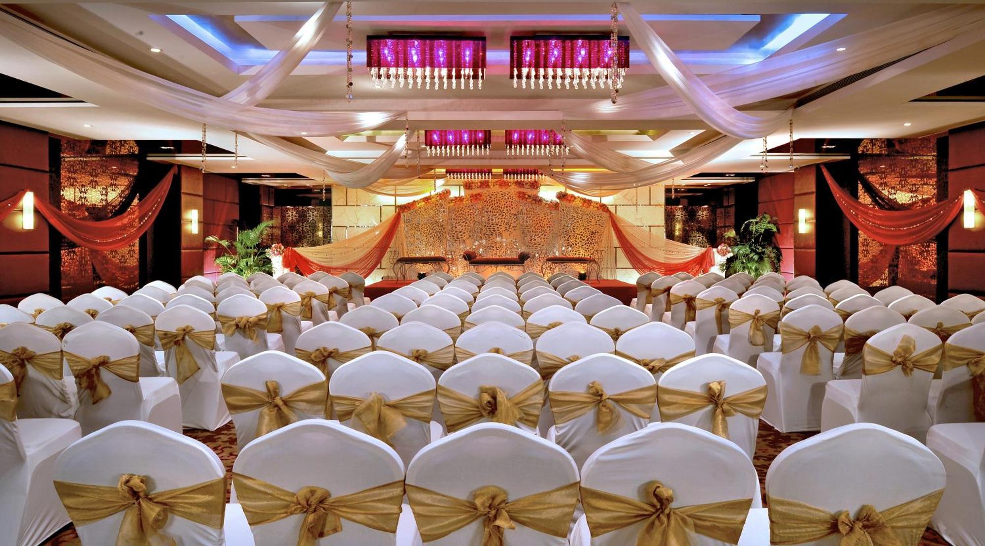 Radisson Mumbai Goregaon Ngoại thất bức ảnh